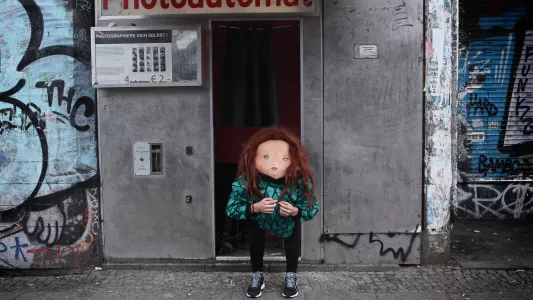 AnaHell, Secret Friends