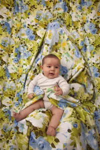 Megan Jacobs, Hidden Mothers