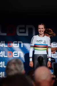 anouk flesch